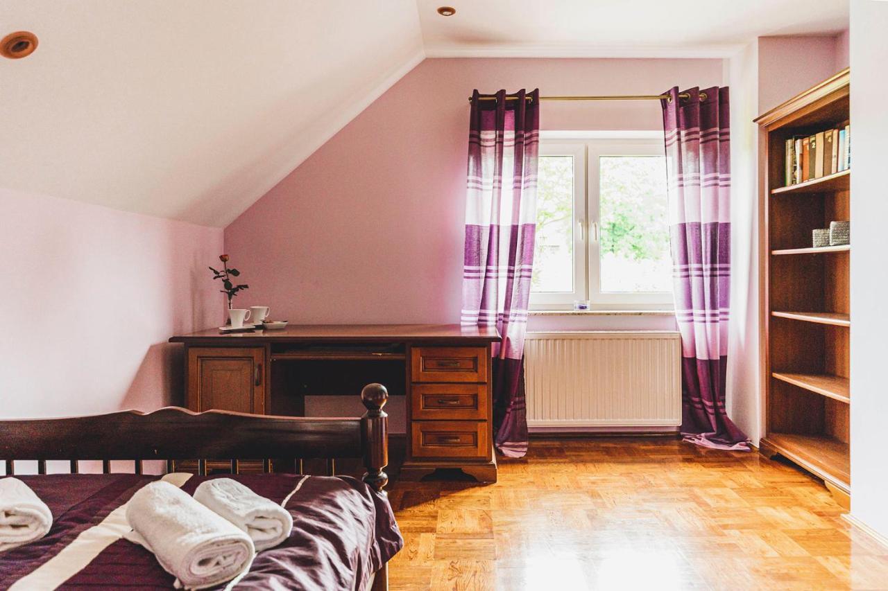 ホテル Sloneczna 23 Nałęczów エクステリア 写真