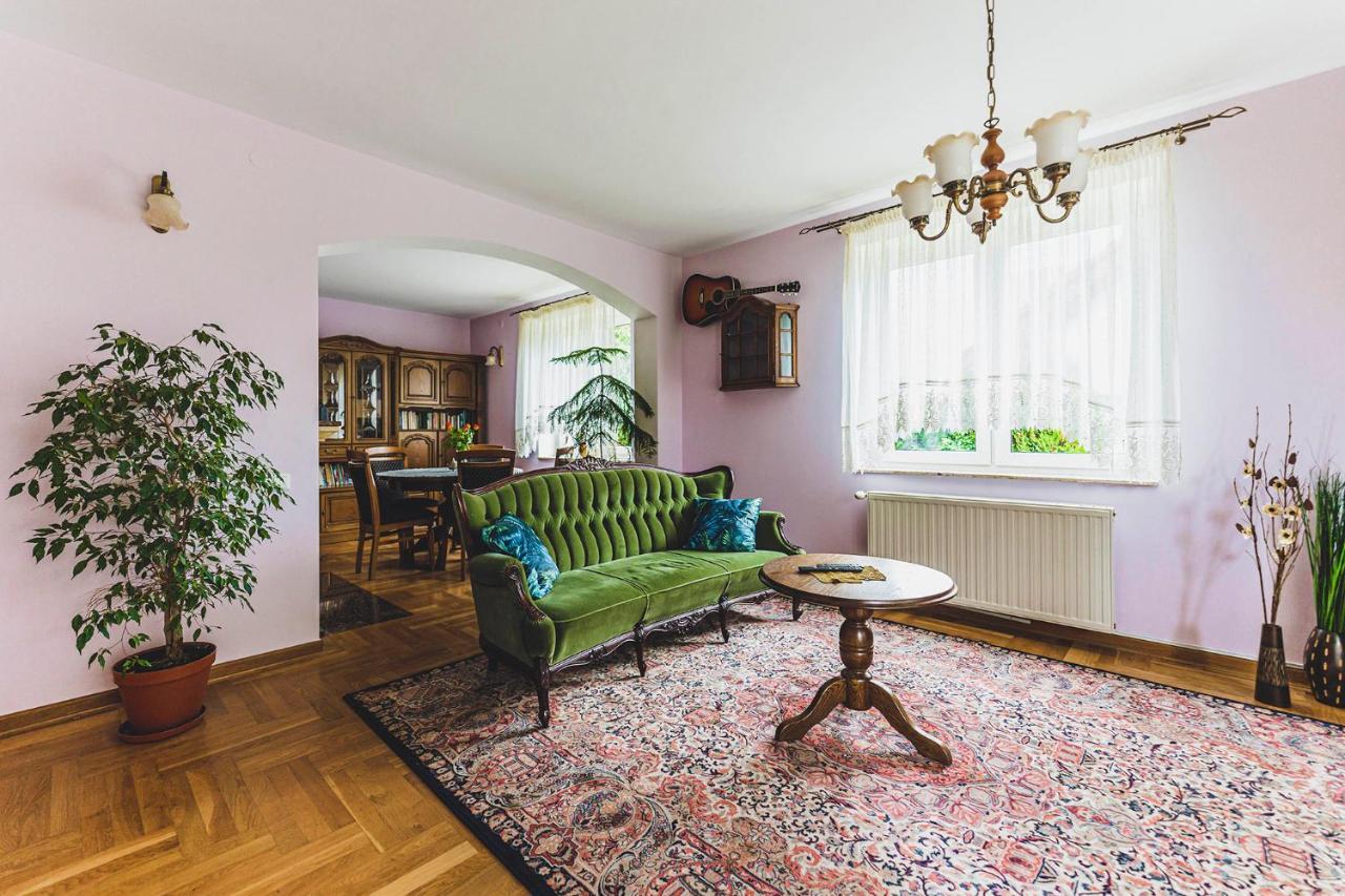 ホテル Sloneczna 23 Nałęczów エクステリア 写真
